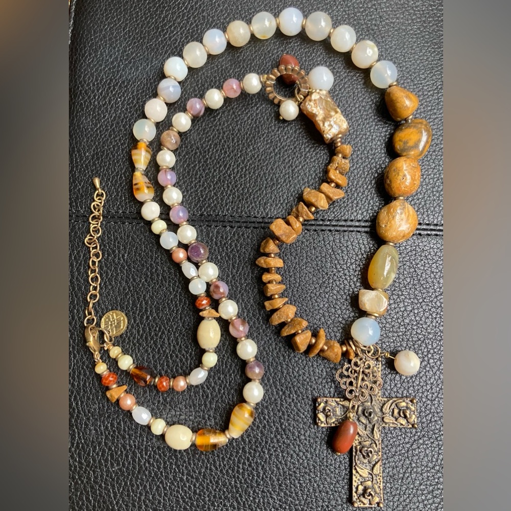 CUPLE Cross & Natural Stone Bead Necklace